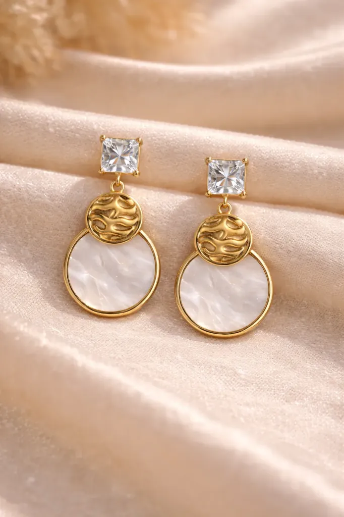 Luna Pearl Drop Earrings